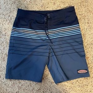Used vineyard vines youth large (16) swimsuit